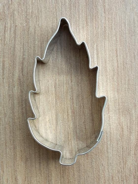 Foremki do wycinania ciastek w kształcie liści