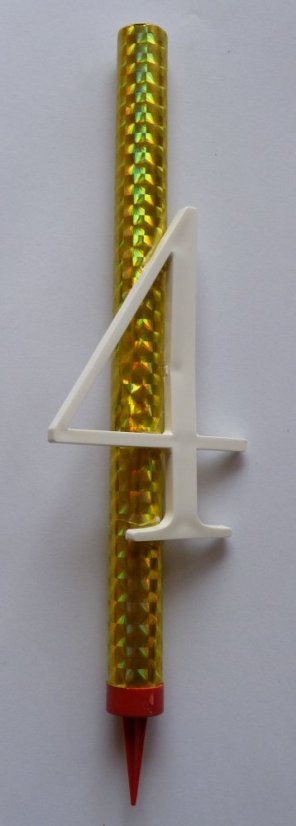 Fontanna tortowa z cyfrą - cyfra 4